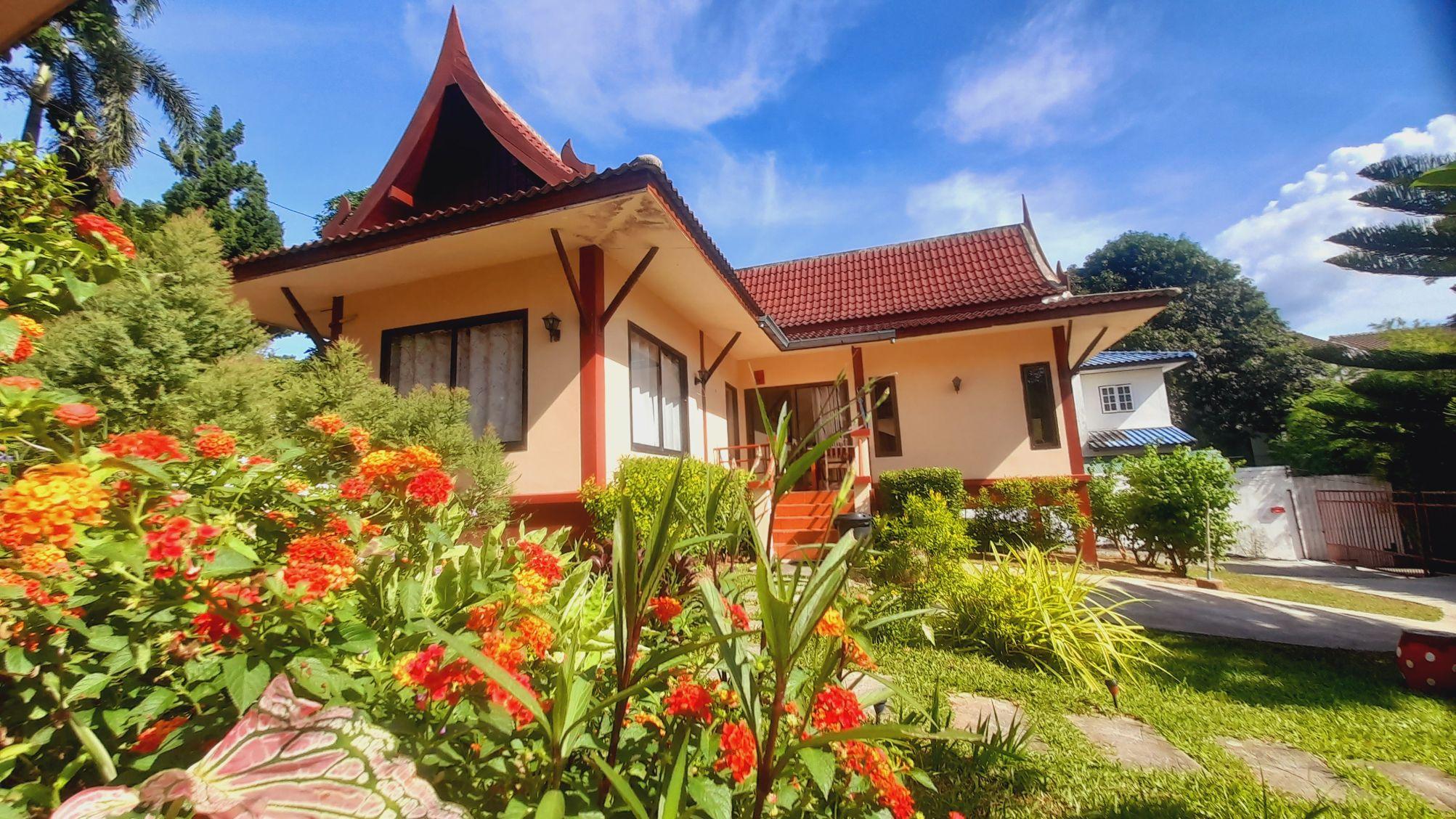 Ngoại cảnh khách sạn