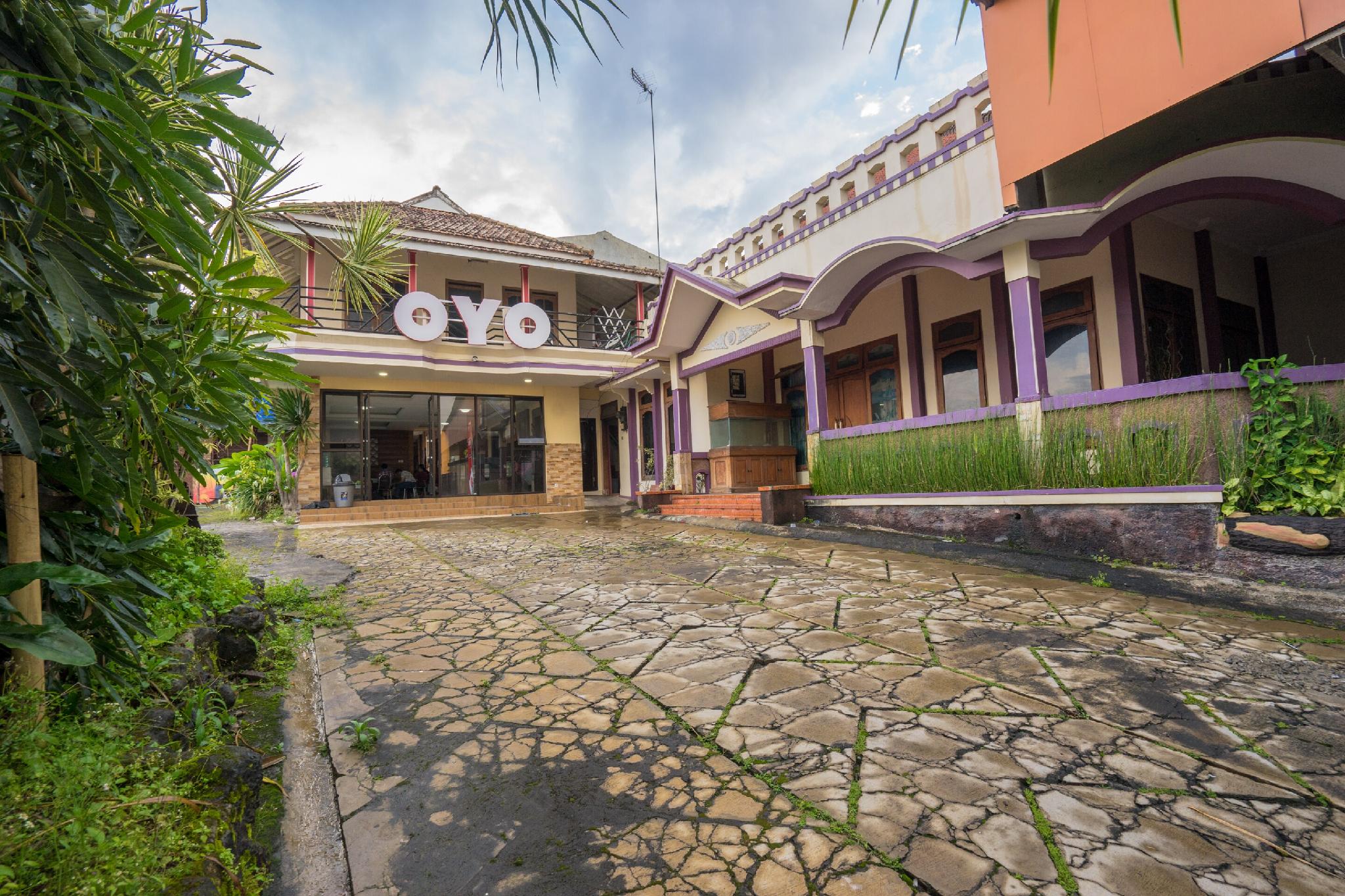 Ngoại cảnh khách sạn