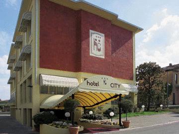 Ngoại cảnh khách sạn