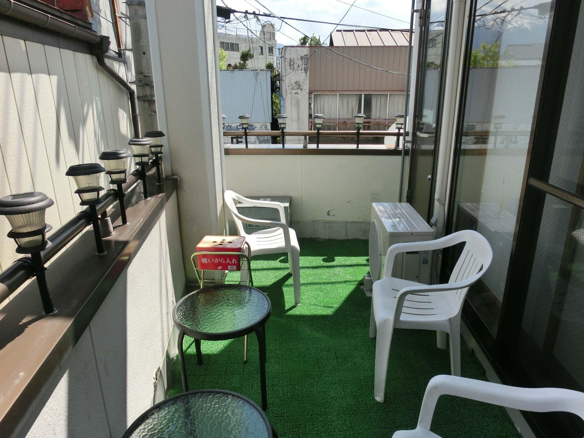 Ban công/sân hiên