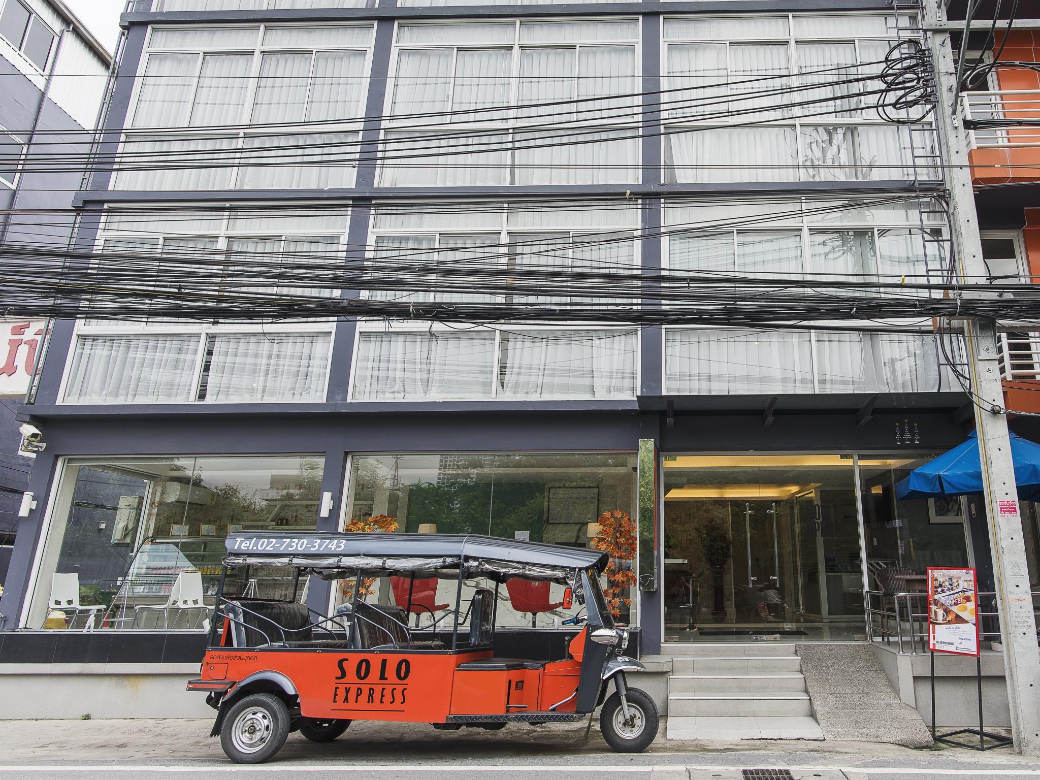 Ngoại cảnh khách sạn