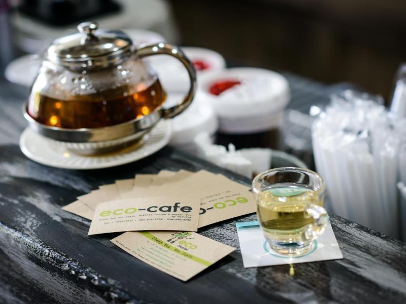 Đồ ăn và thức uống