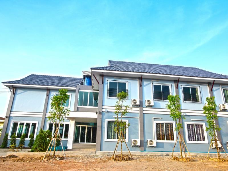 Ngoại cảnh khách sạn