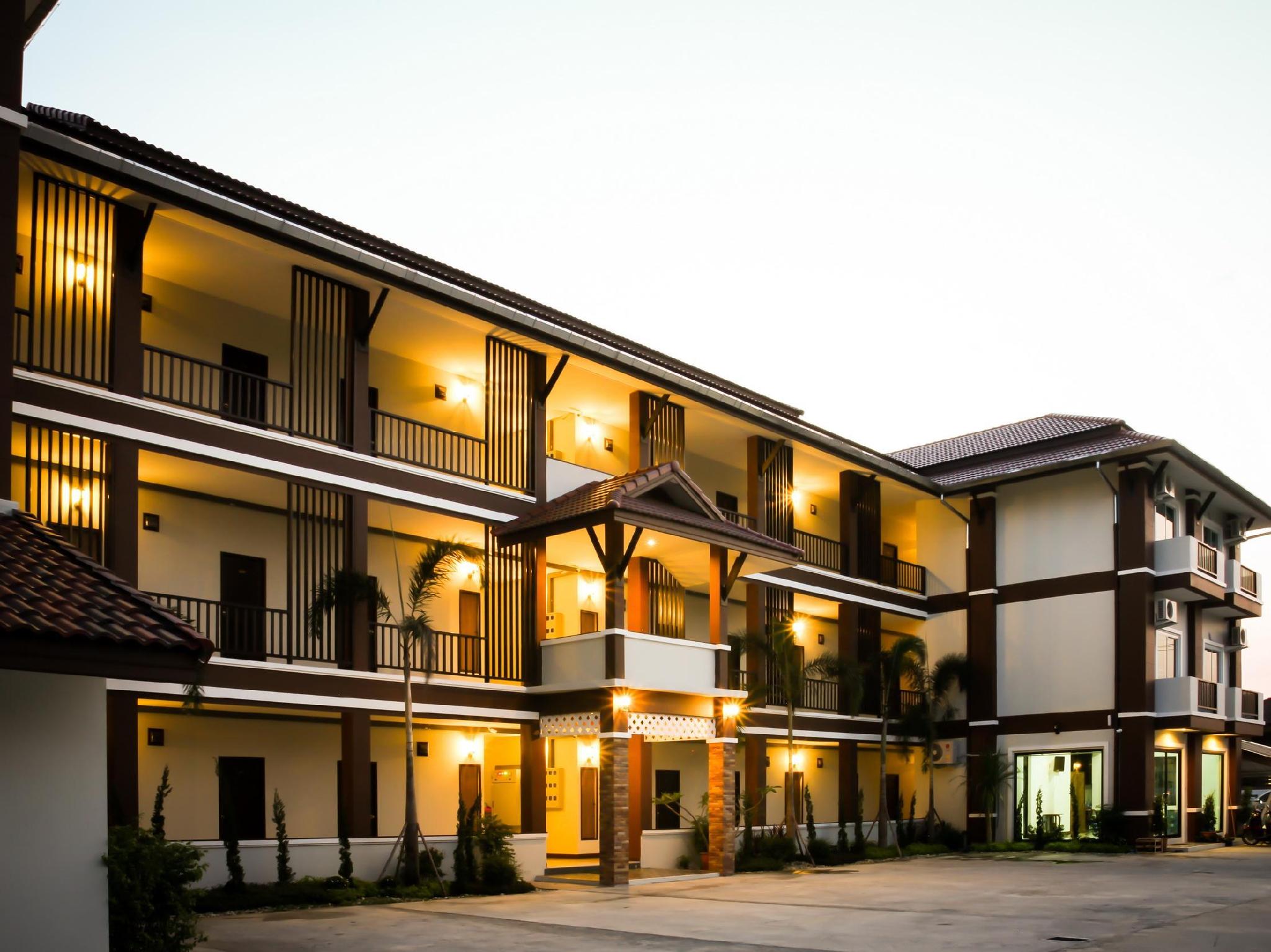 Ngoại cảnh khách sạn