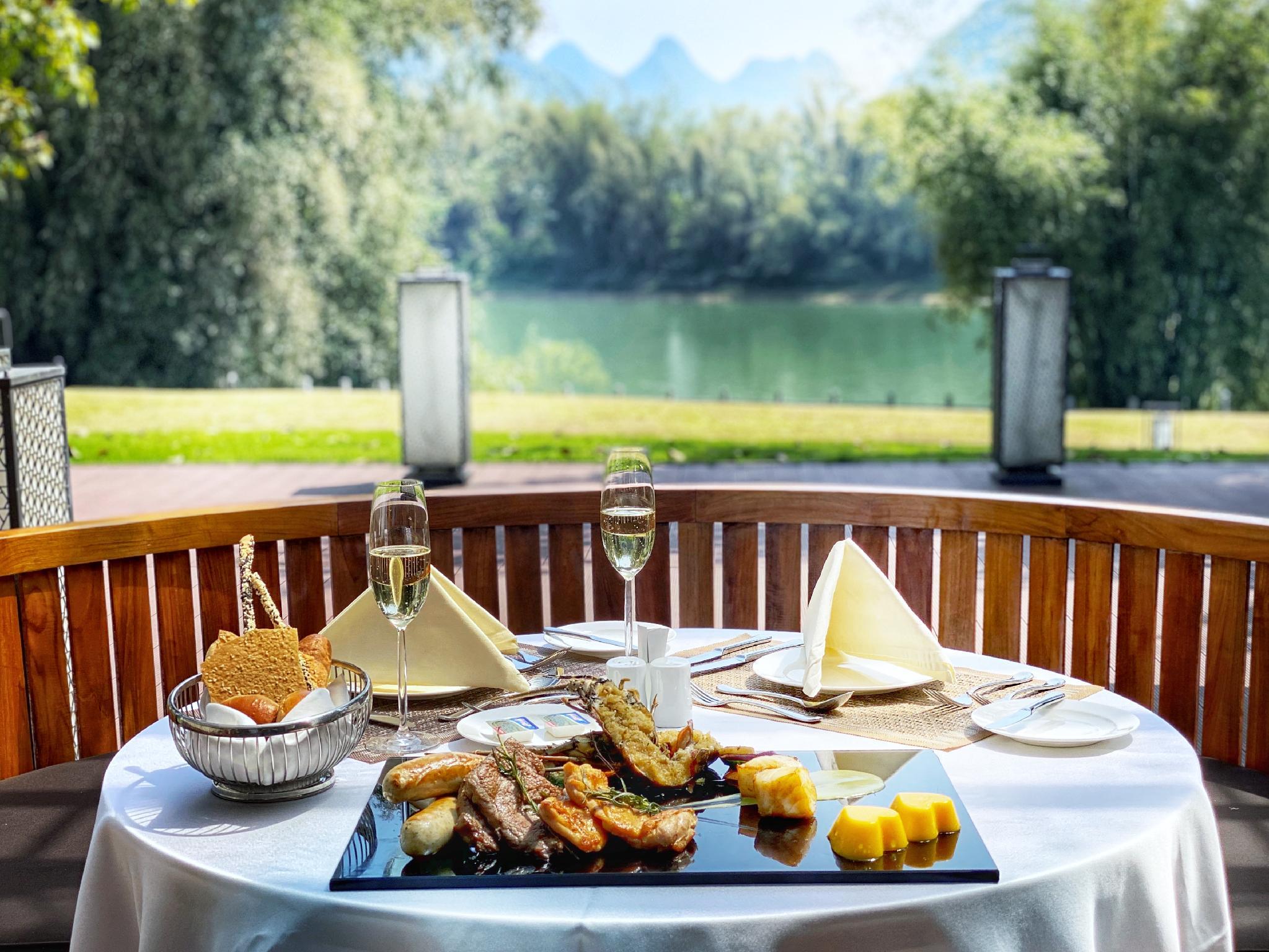 Đồ ăn và thức uống