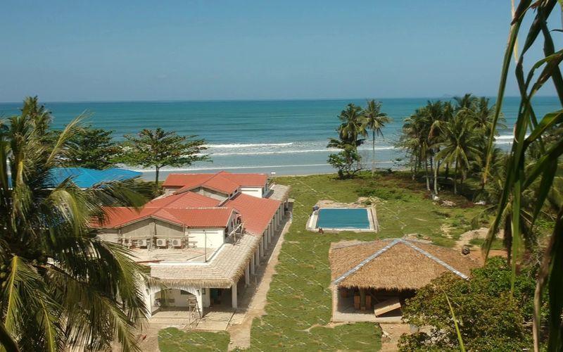 Ngoại cảnh khách sạn