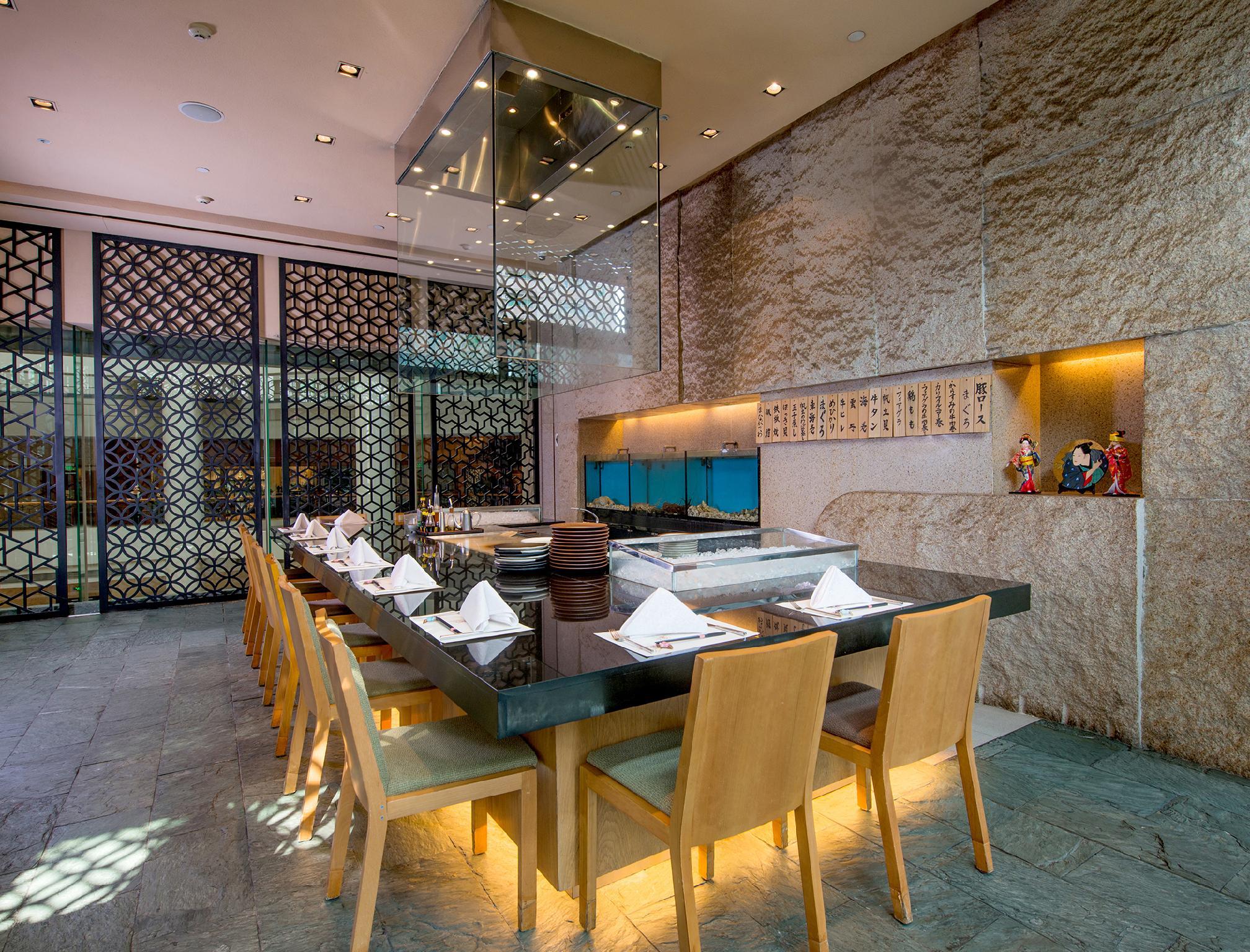 Nhà hàng (Phòng riêng)