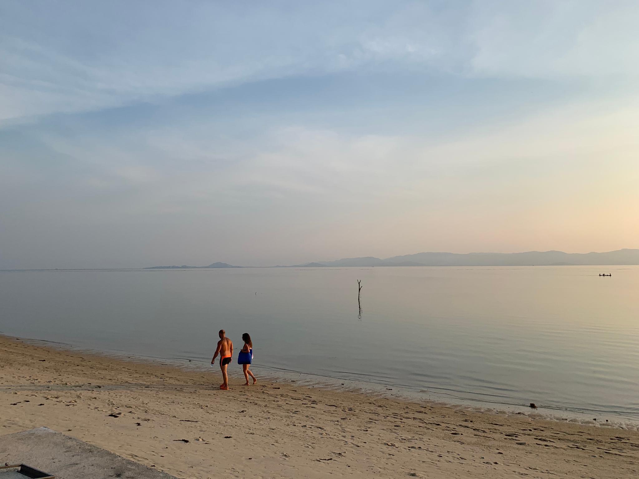 Khu vực xung quanh