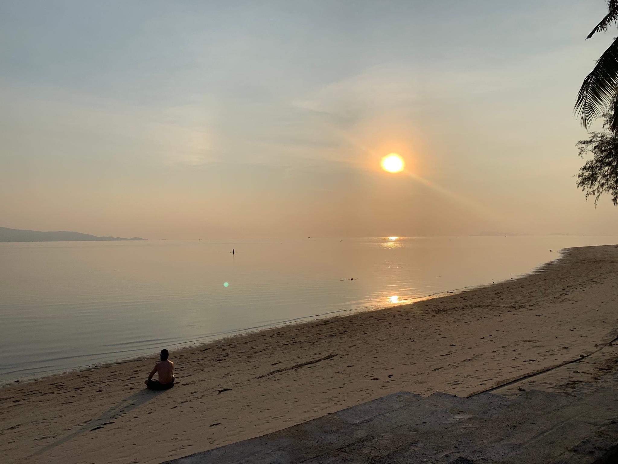 Khu vực xung quanh