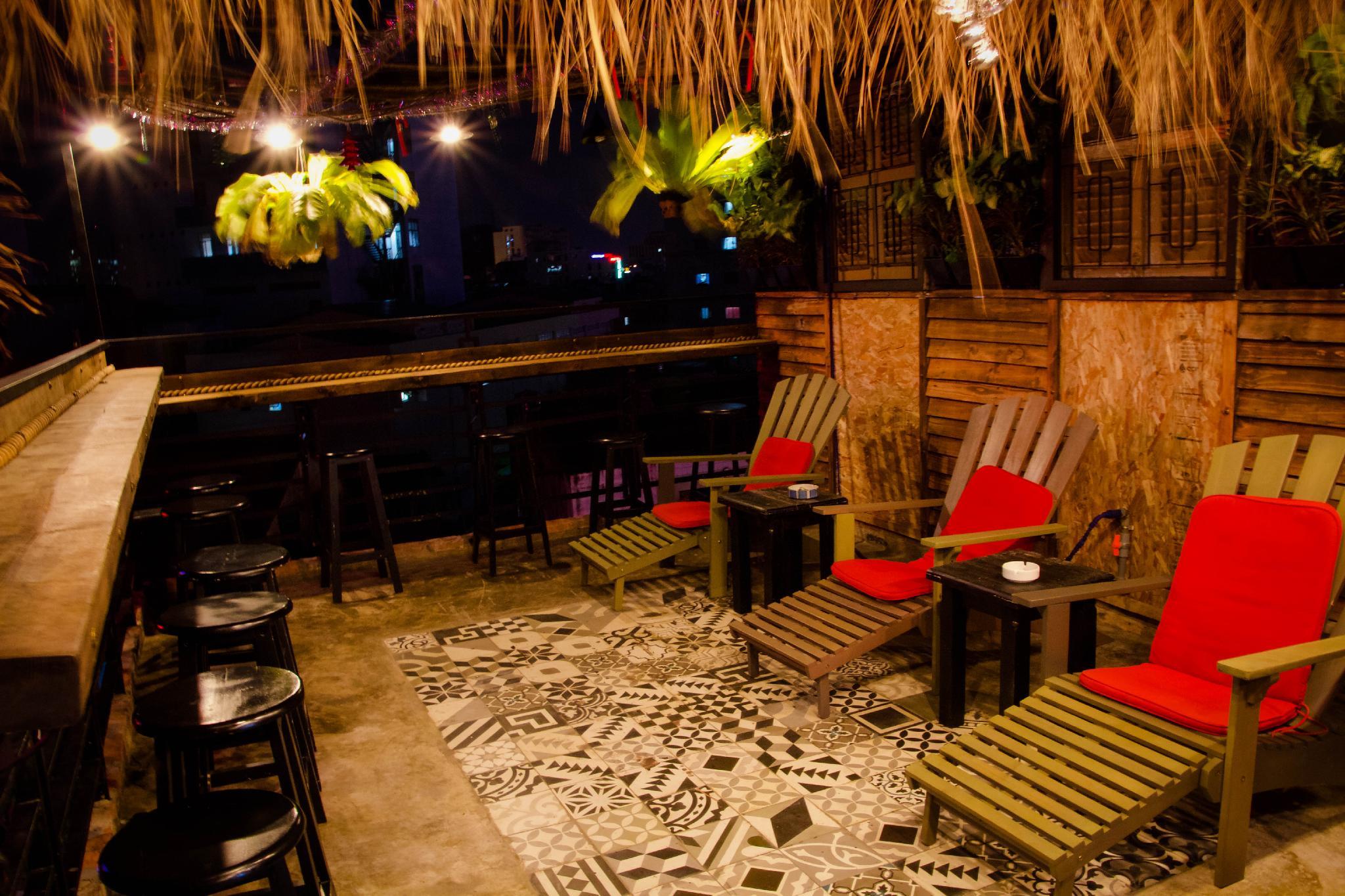 Ngoại cảnh khách sạn