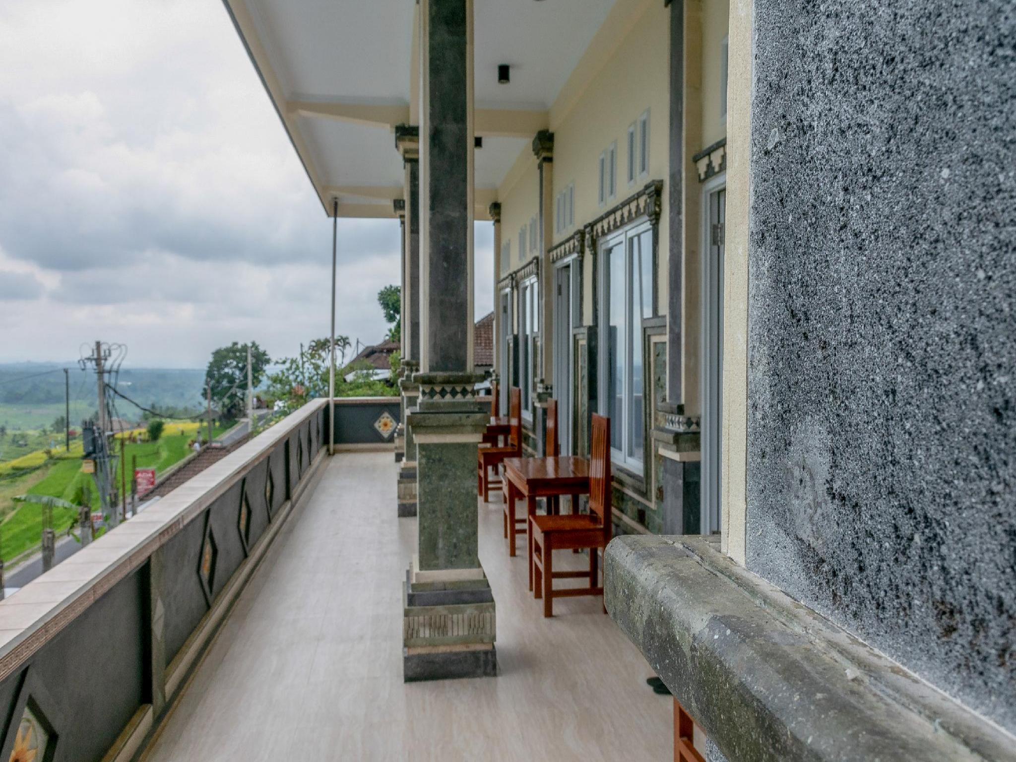 Ngoại cảnh khách sạn