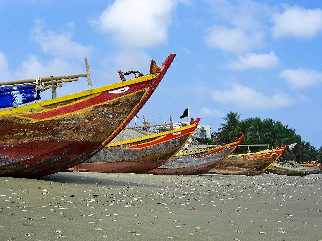 Nơi tham quan gần đây