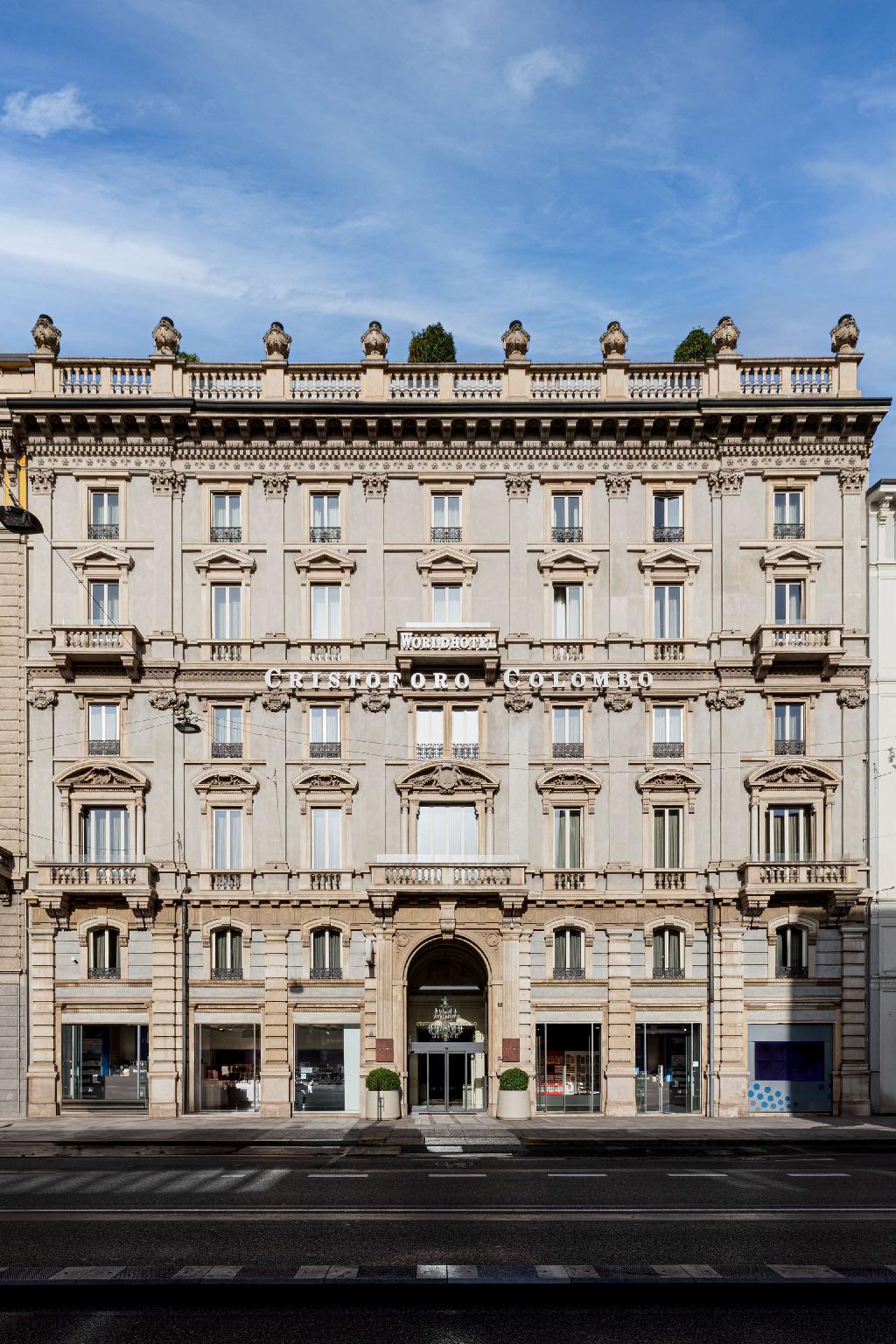 Ngoại cảnh khách sạn