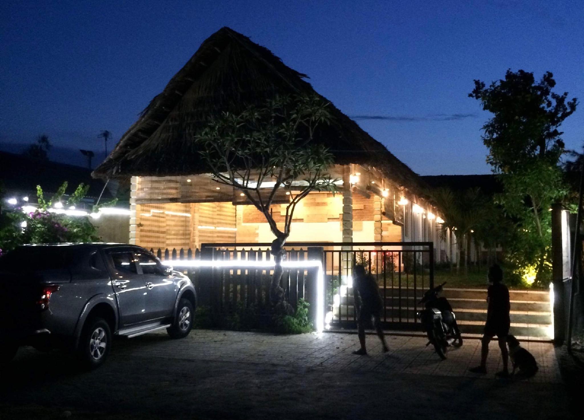 Ngoại cảnh khách sạn