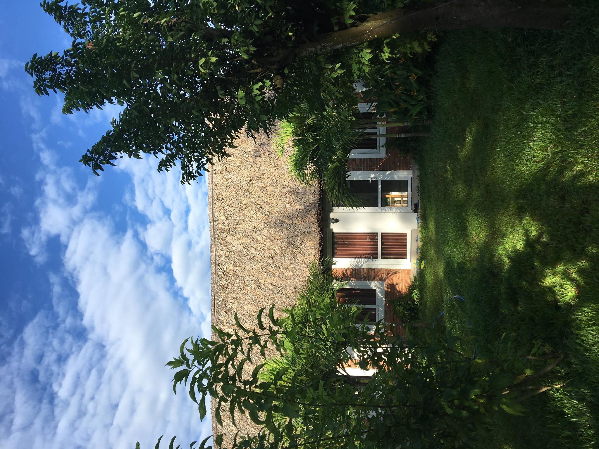 Ngoại cảnh khách sạn