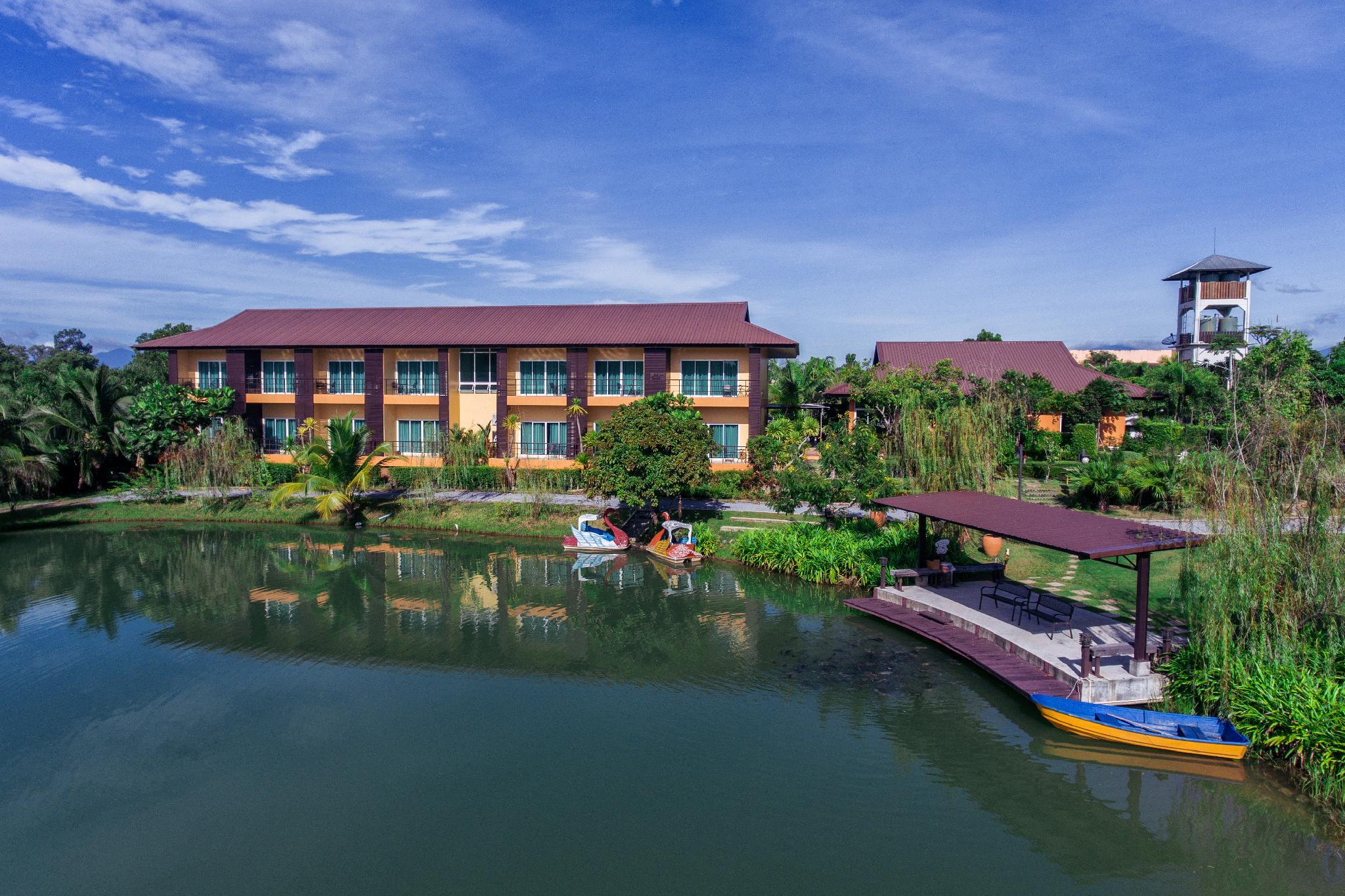 Khu vực xung quanh