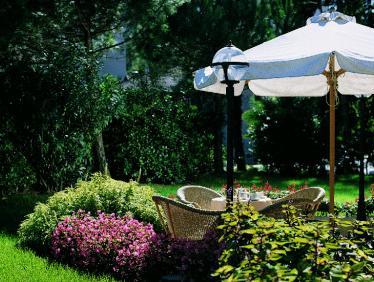 Ngoại cảnh khách sạn