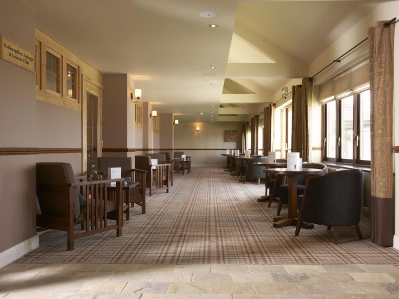 Trung tâm hội nghị