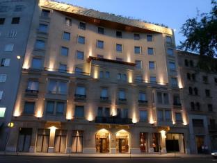 Ngoại cảnh khách sạn