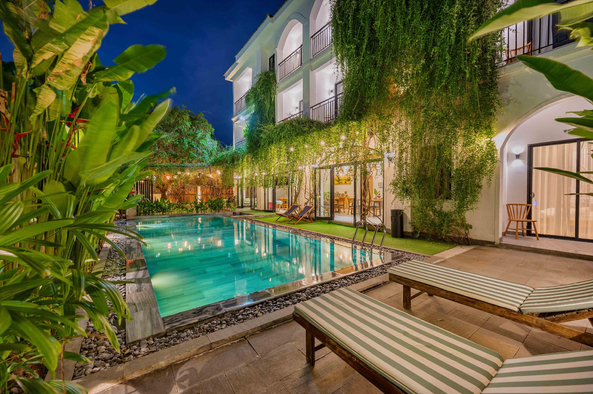 Ngoại cảnh khách sạn