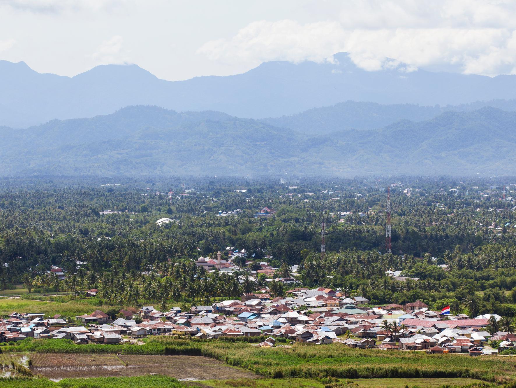 Nơi tham quan gần đây