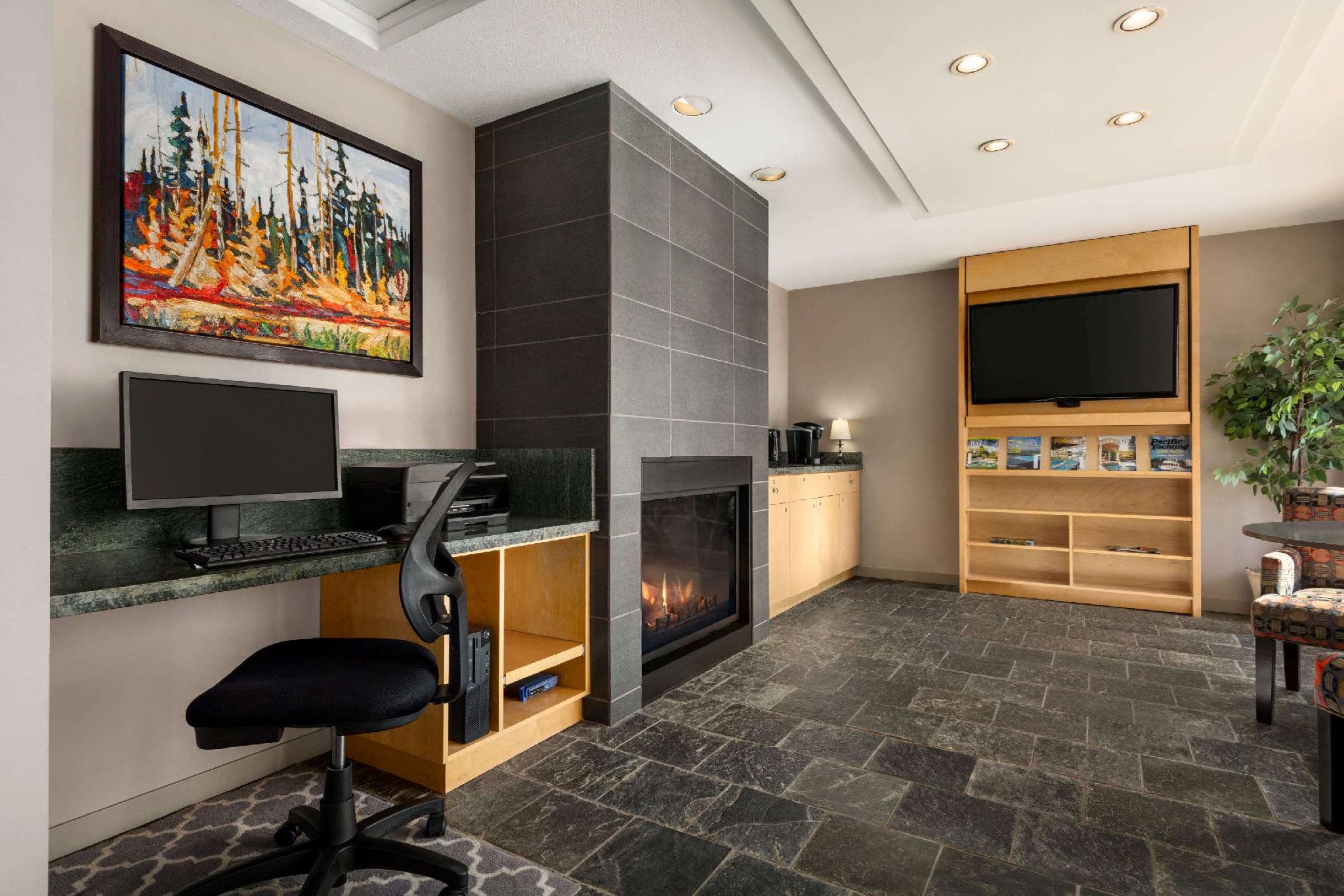 Trung tâm hội nghị