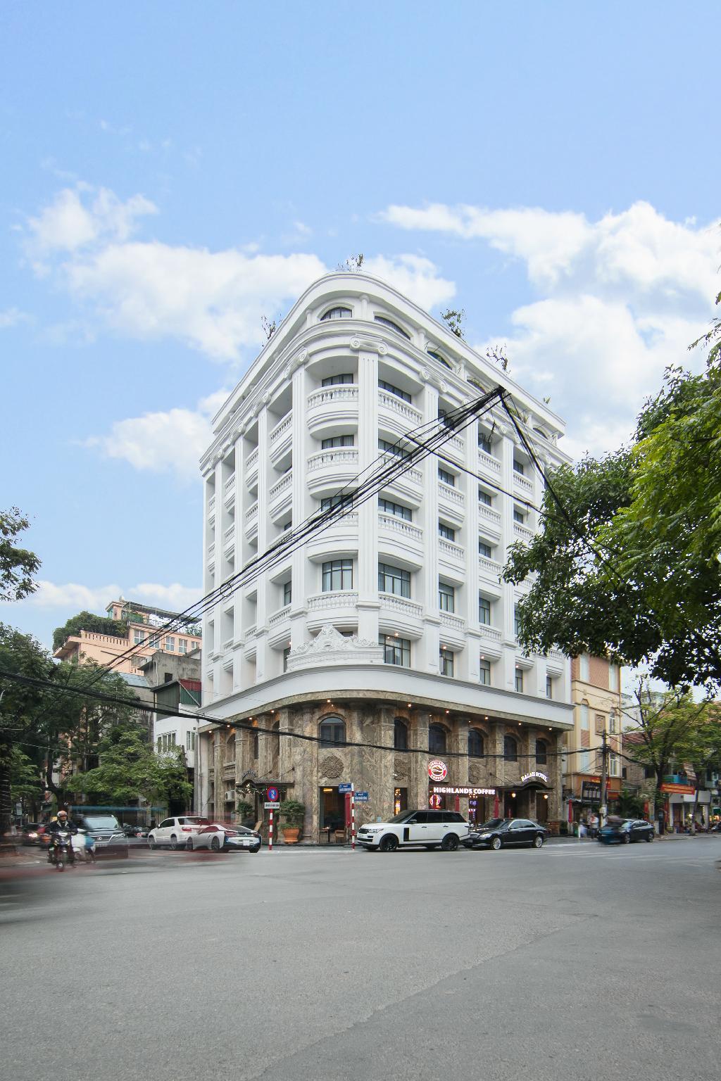 Ngoại cảnh khách sạn