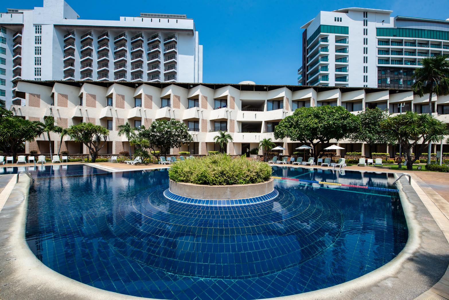 Ngoại cảnh khách sạn