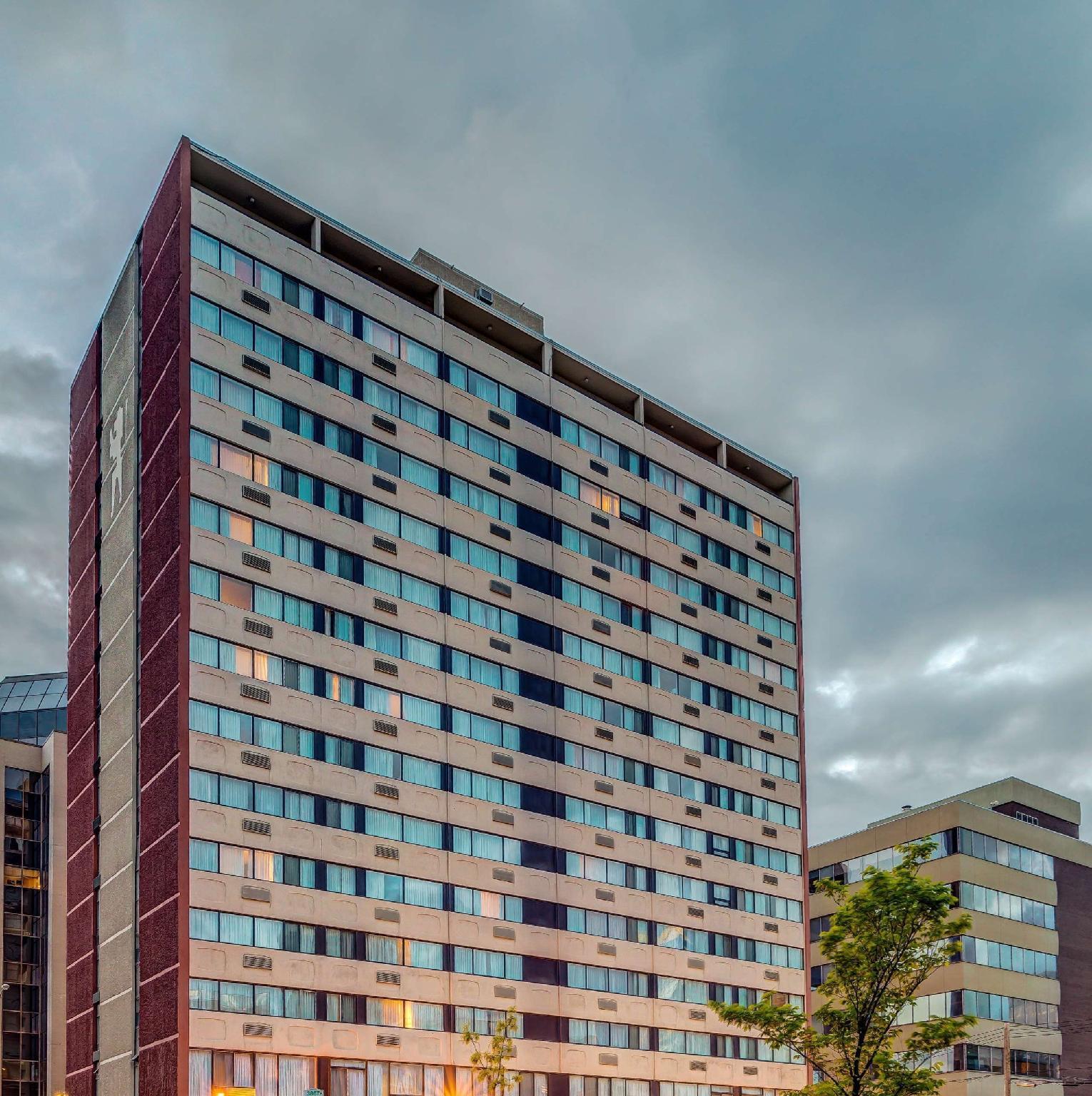 Ngoại cảnh khách sạn