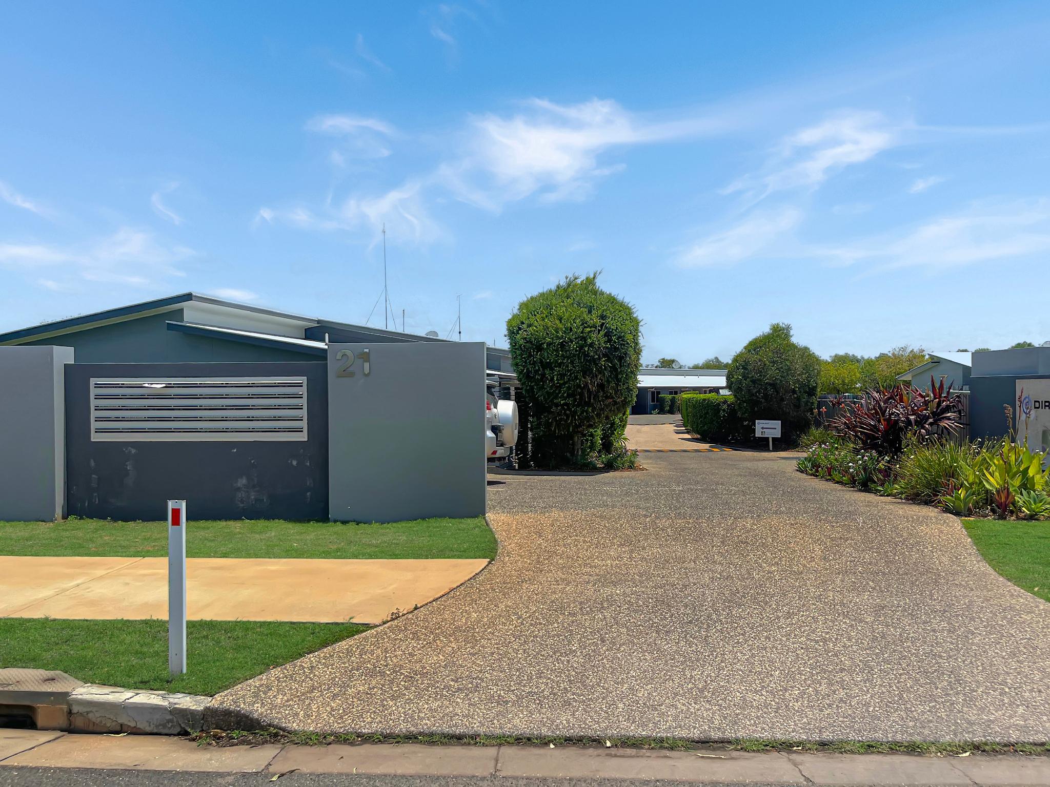 Ngoại cảnh khách sạn