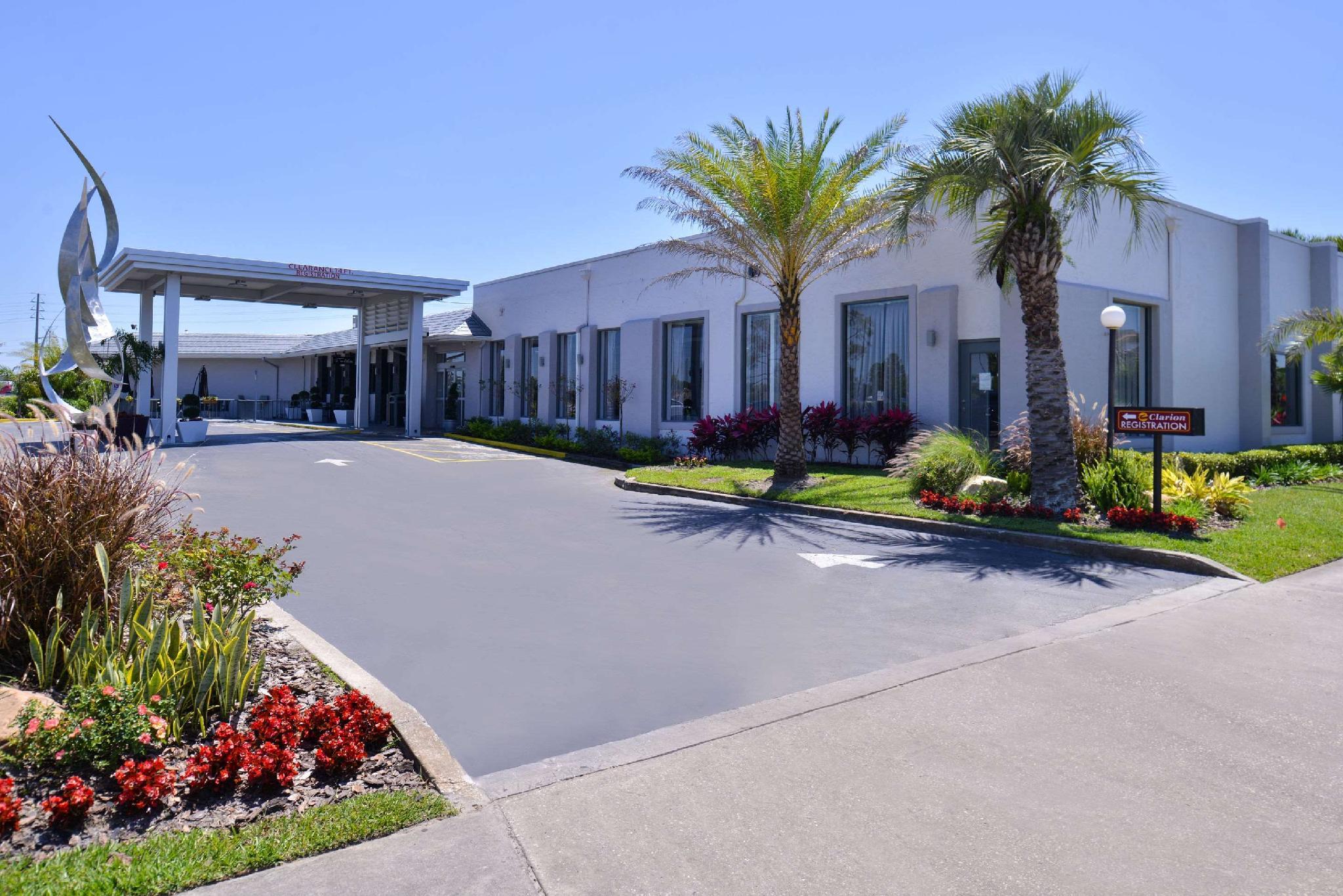 Ngoại cảnh khách sạn