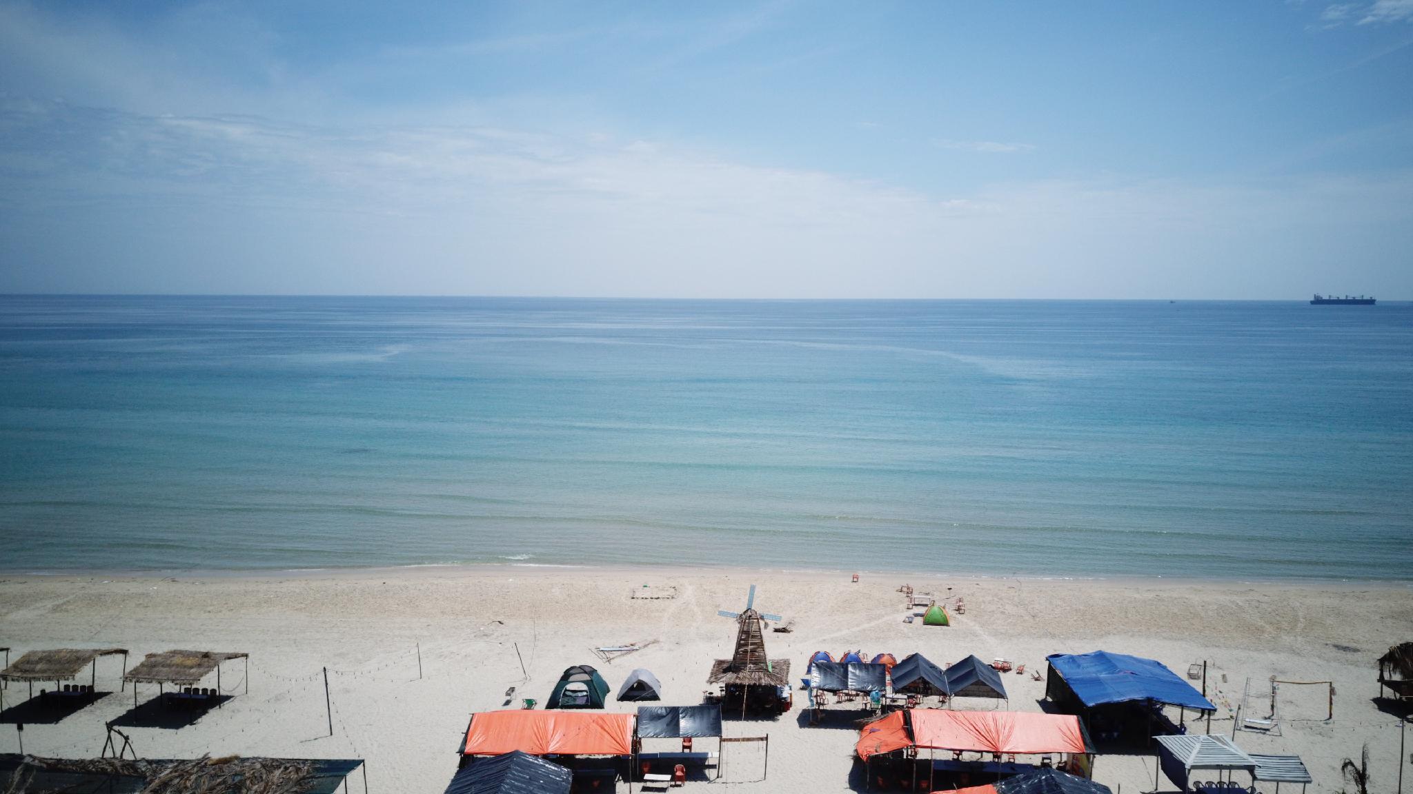 Nơi tham quan gần đây