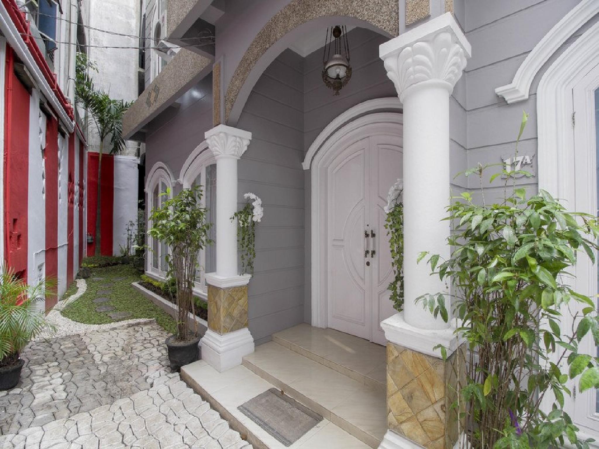 Ngoại cảnh khách sạn