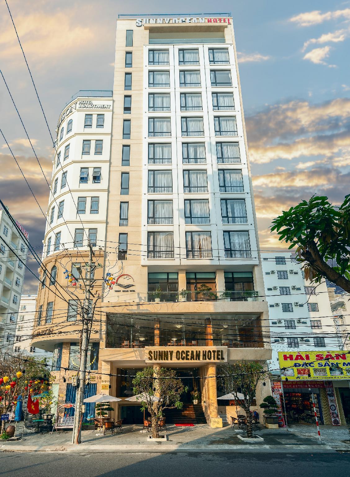 Ngoại cảnh khách sạn