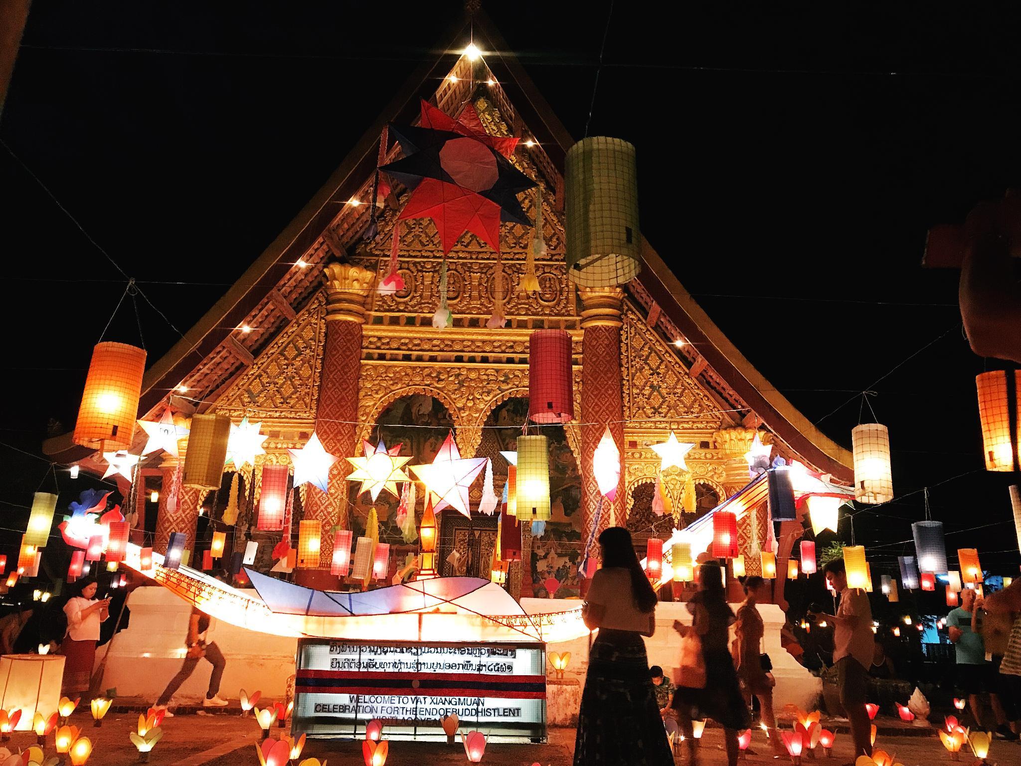 Nơi tham quan gần đây