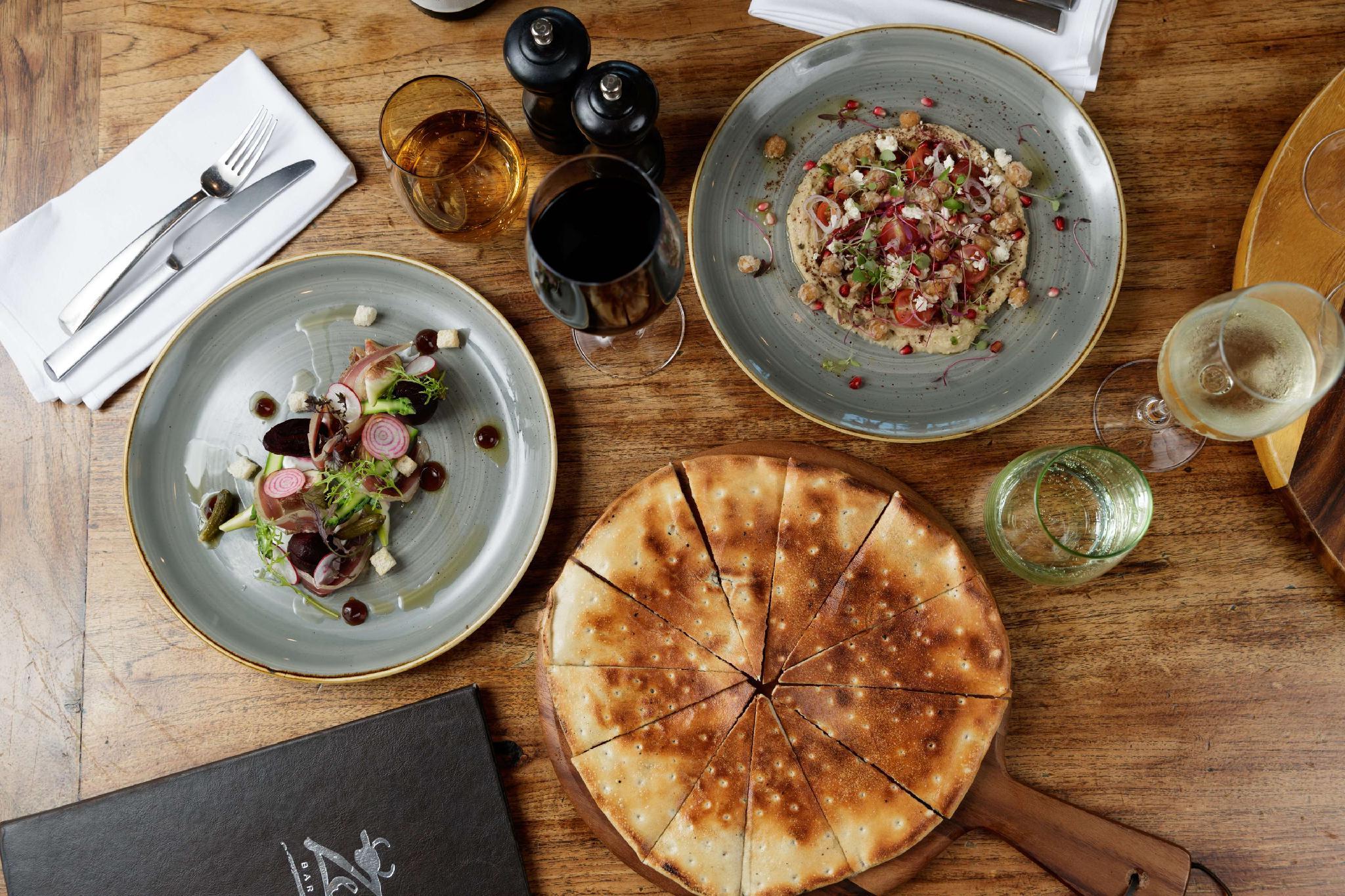 Đồ ăn và thức uống