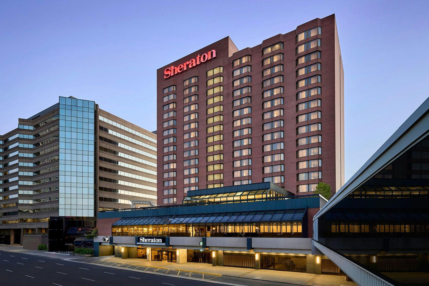 Ngoại cảnh khách sạn