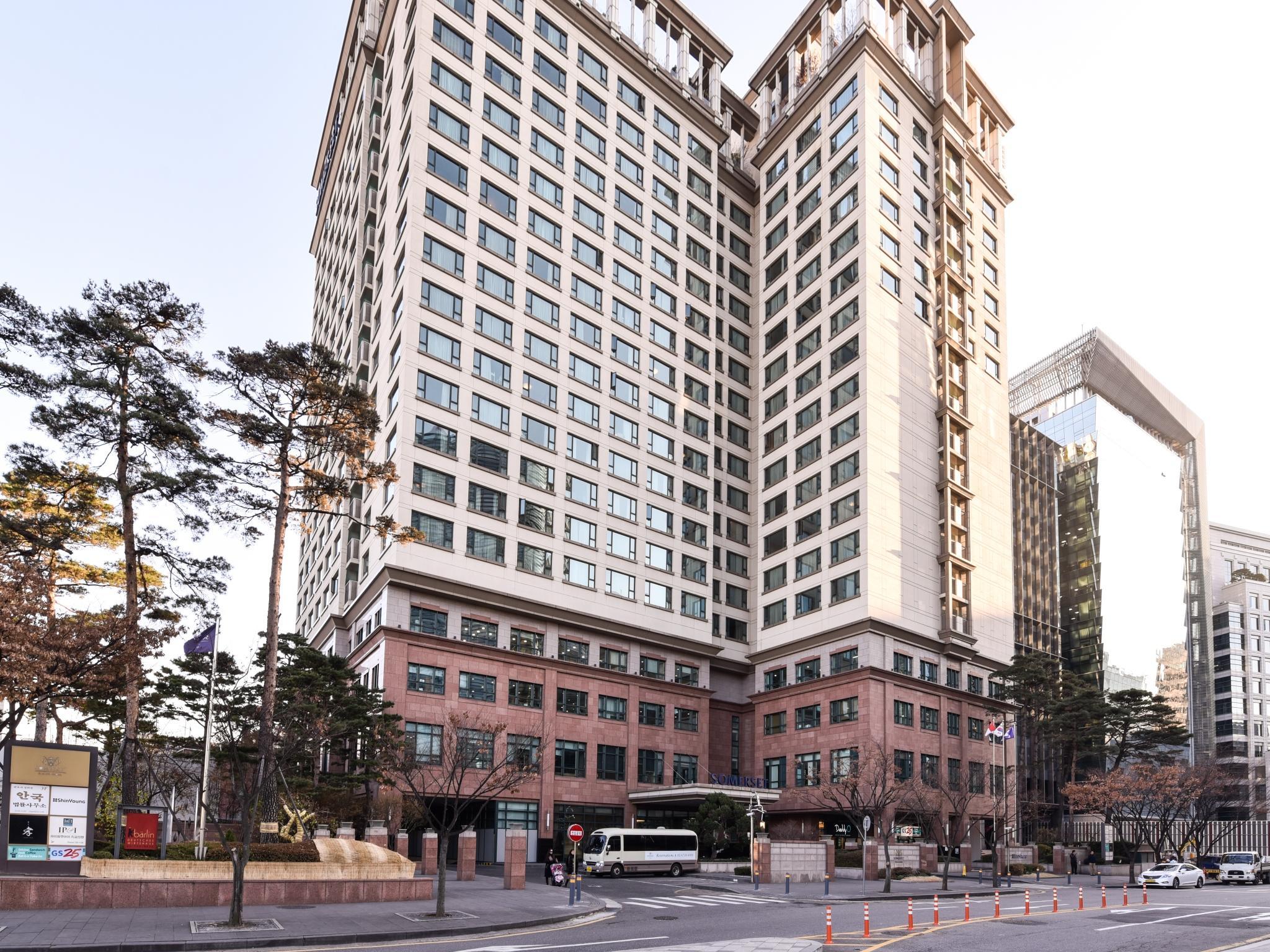 Ngoại cảnh khách sạn