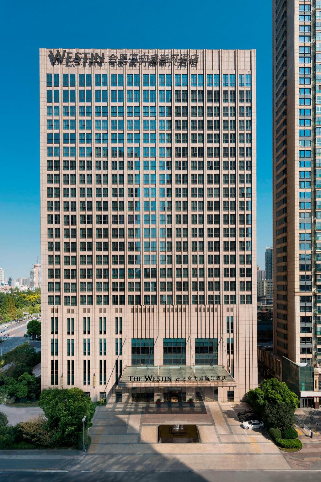 Ngoại cảnh khách sạn