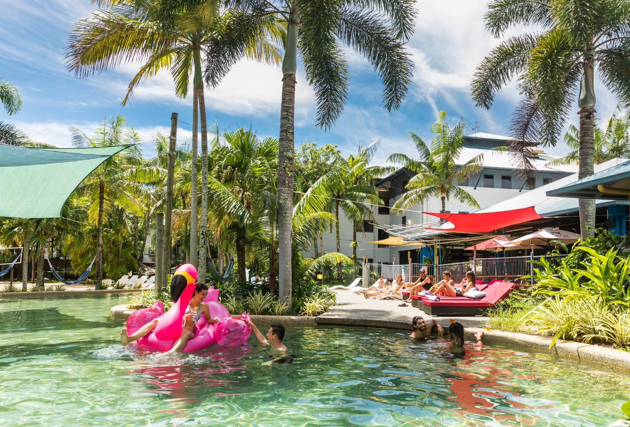 Ngoại cảnh khách sạn