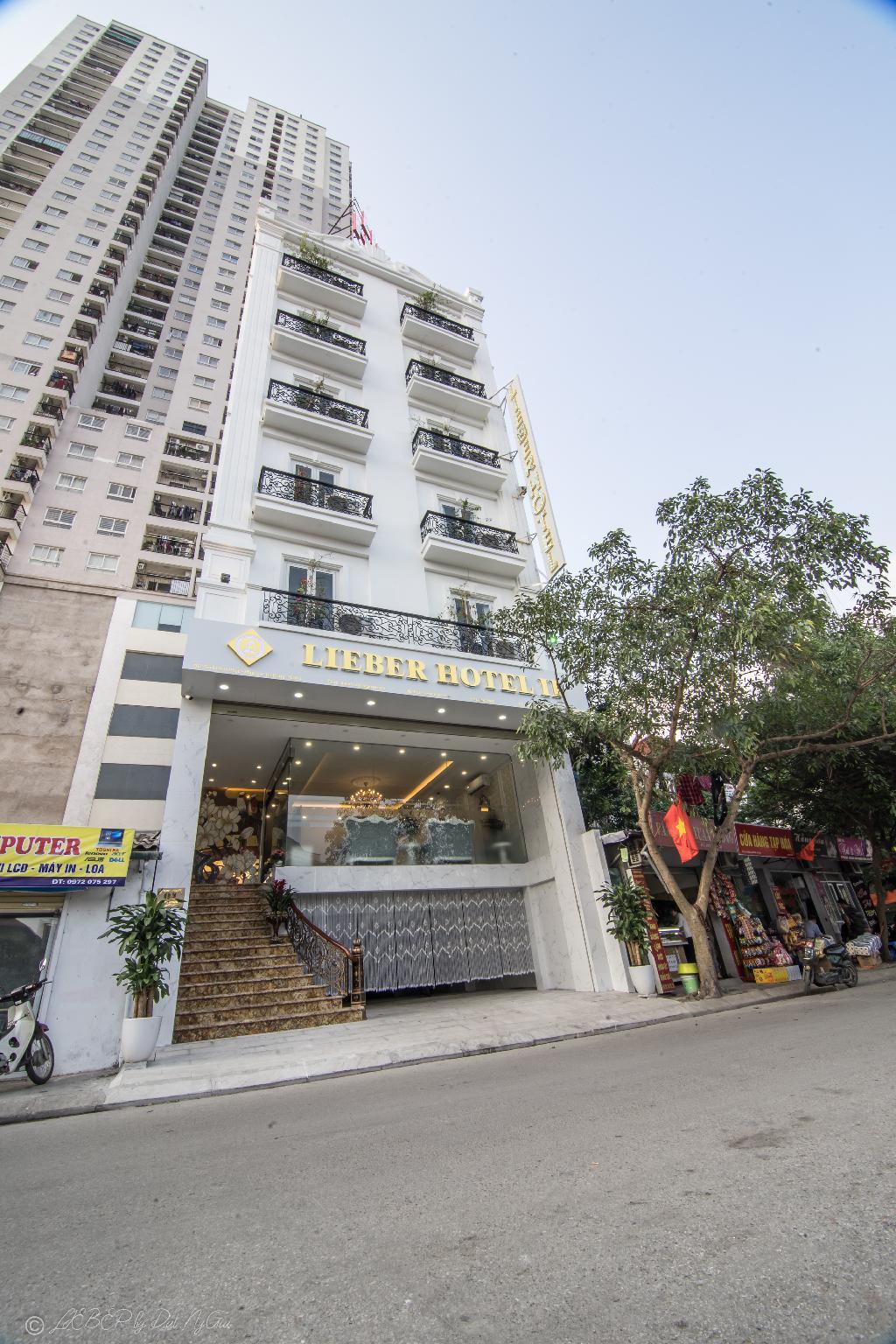 Ngoại cảnh khách sạn