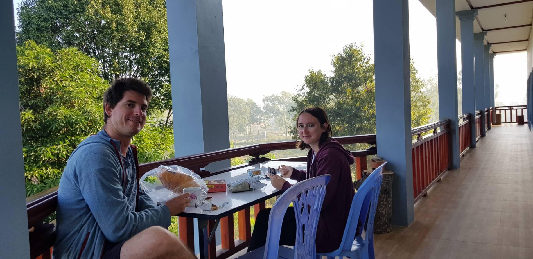 Ngoại cảnh khách sạn