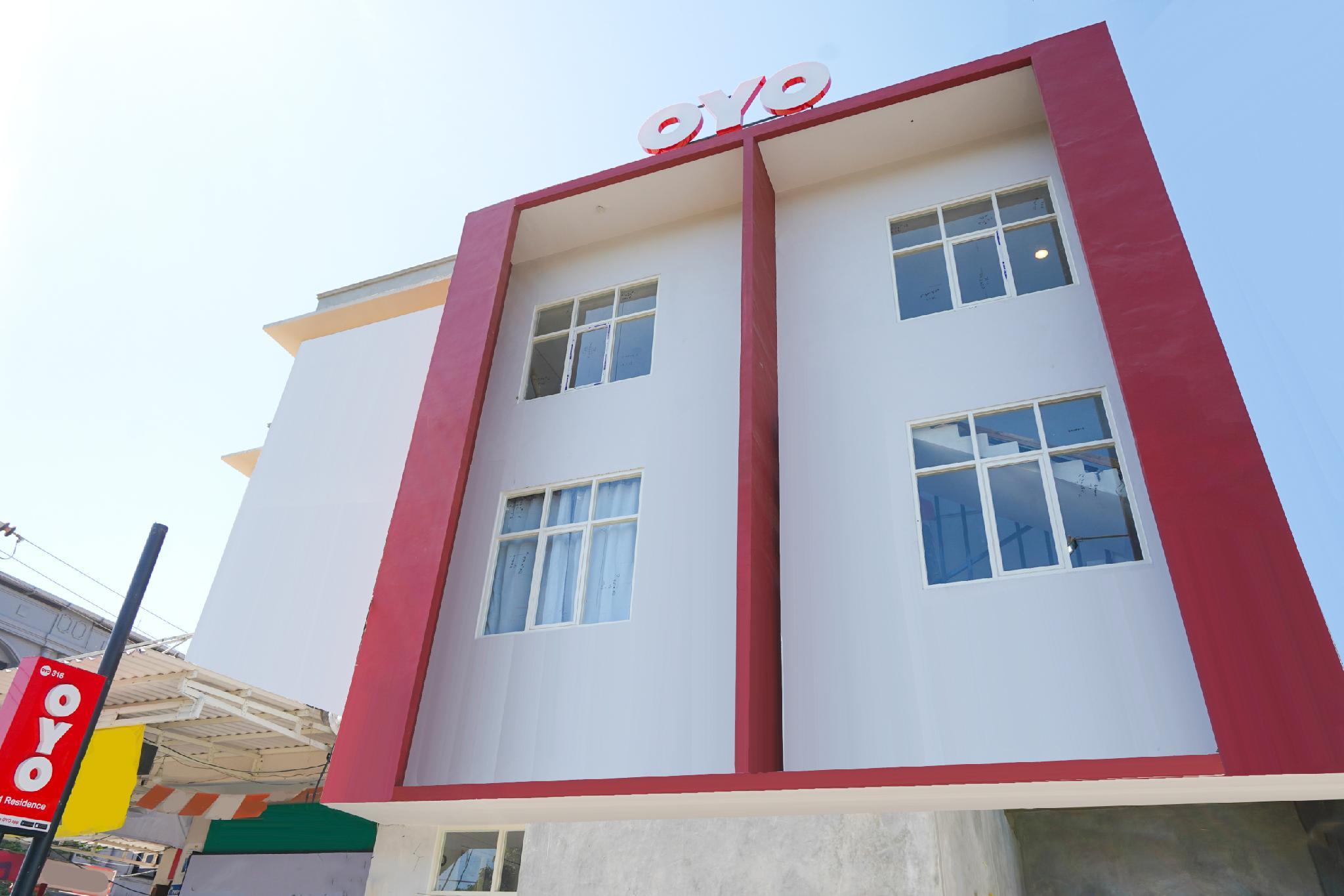 Ngoại cảnh khách sạn