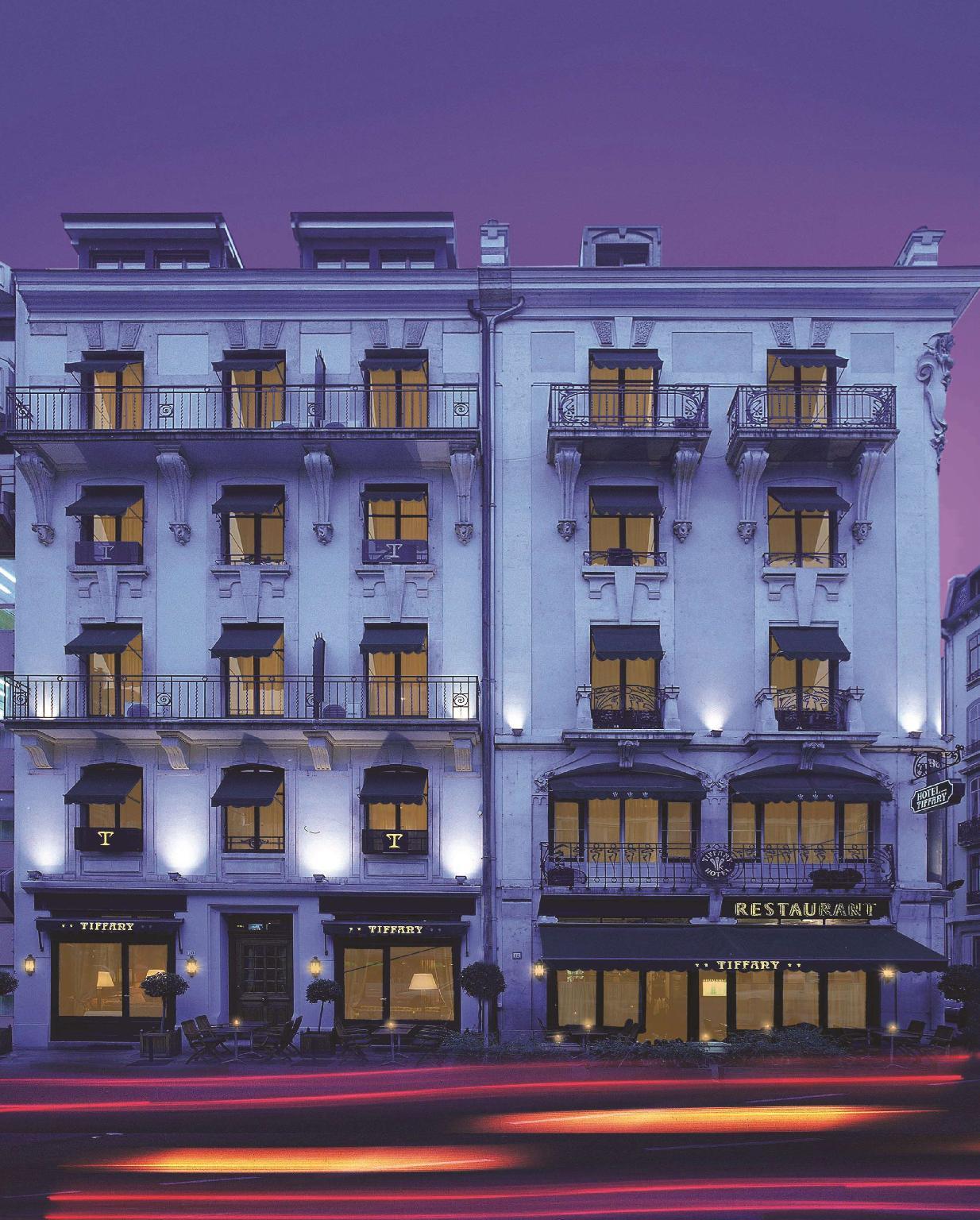 Ngoại cảnh khách sạn