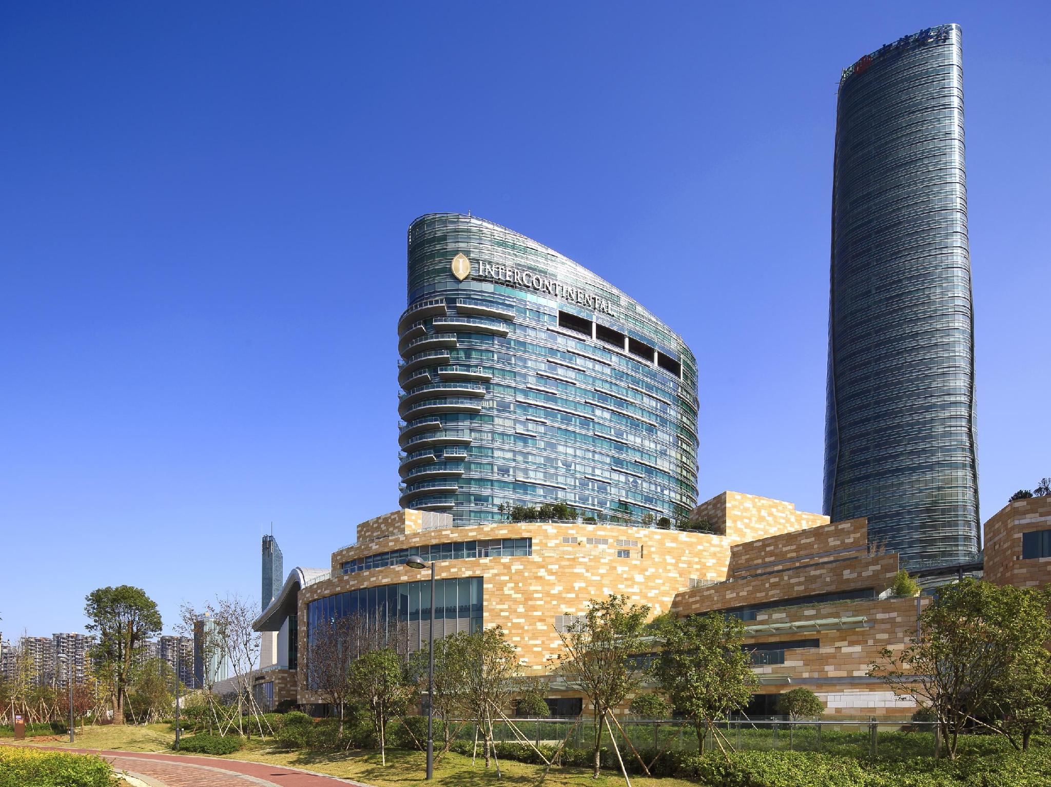 Ngoại cảnh khách sạn