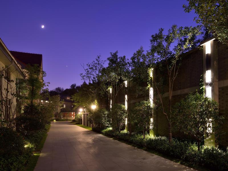 Ngoại cảnh khách sạn