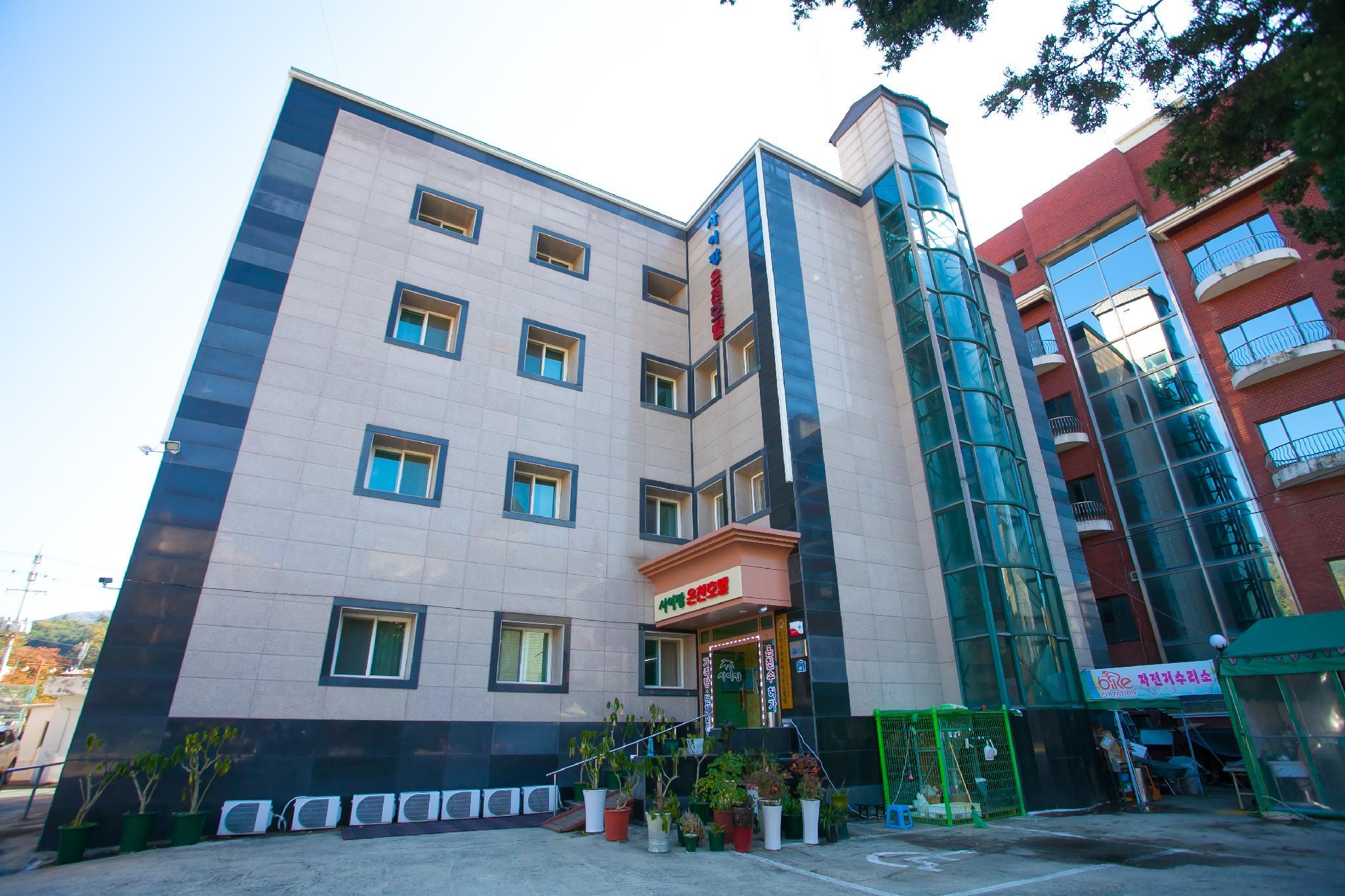 Ngoại cảnh khách sạn