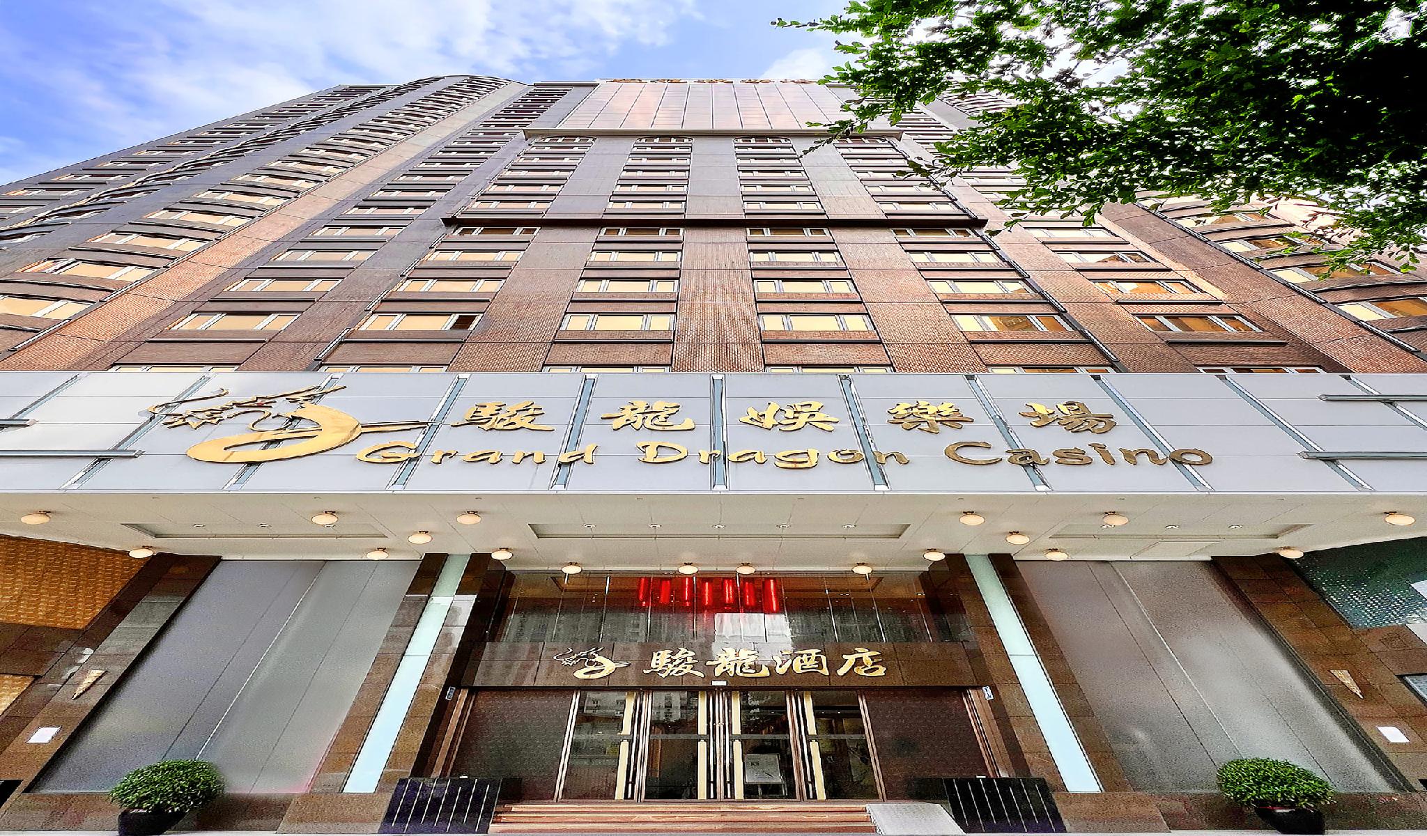 Ngoại cảnh khách sạn