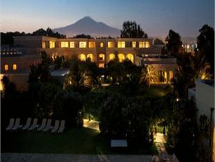 Ngoại cảnh khách sạn