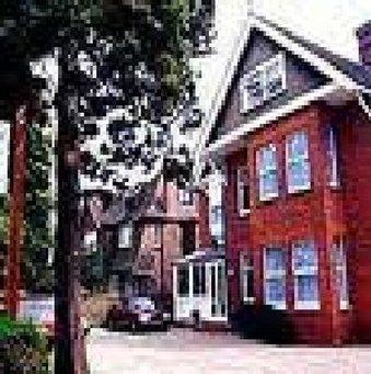 Ngoại cảnh khách sạn